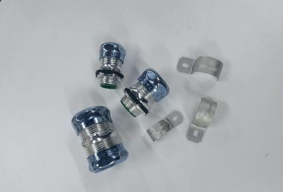 3&quot; 4&quot; крышка IP65 соединителя EMT Raintight голубая гальванизированная поставщик